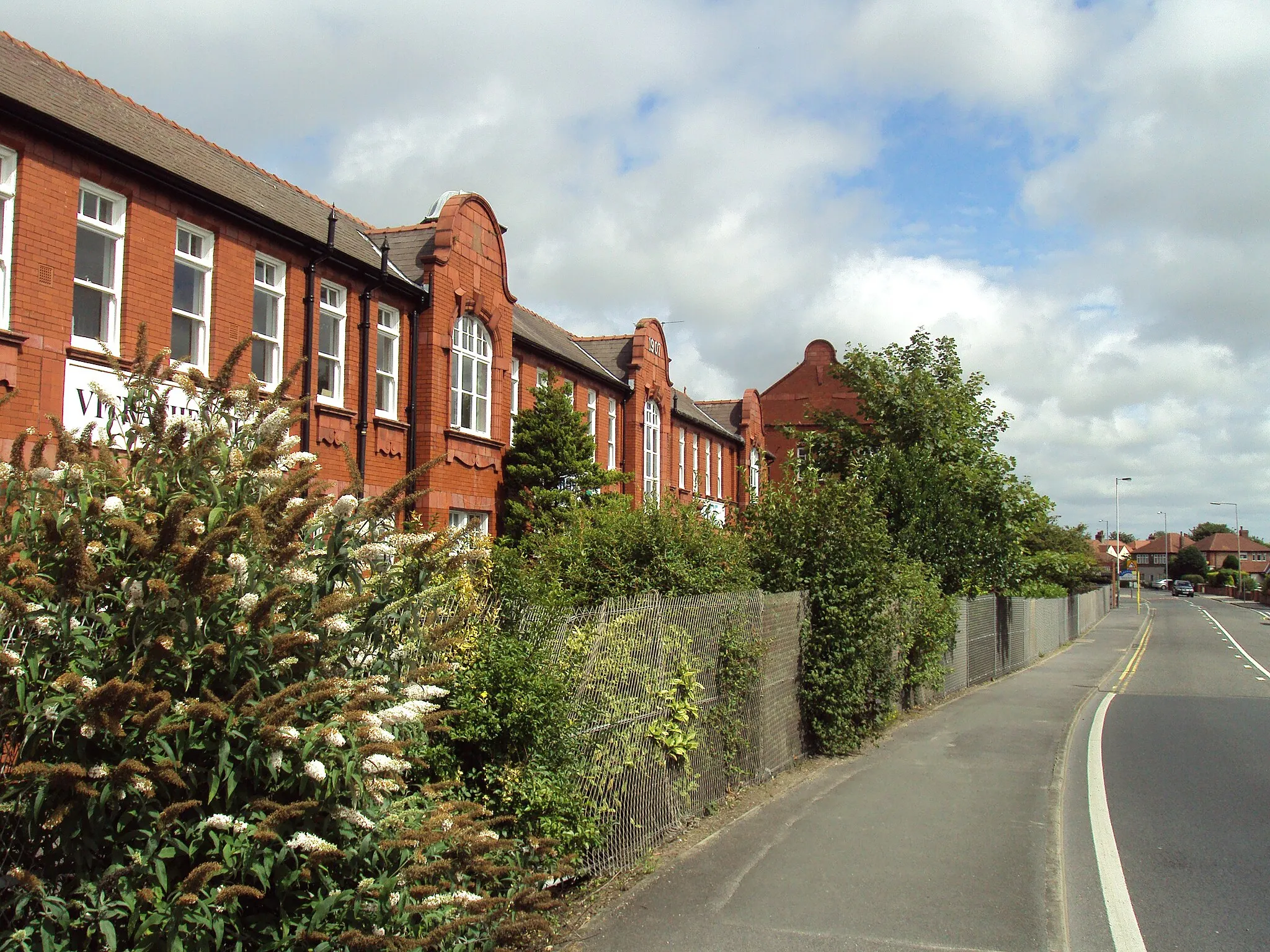 Photo showing: Building as seen from Bankfield Lane, Crossens, Southport, Merseyside, England.