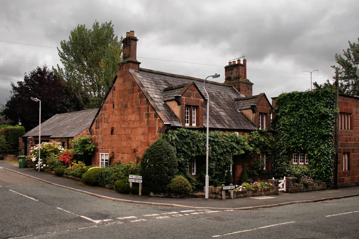 Photo showing: Caldy