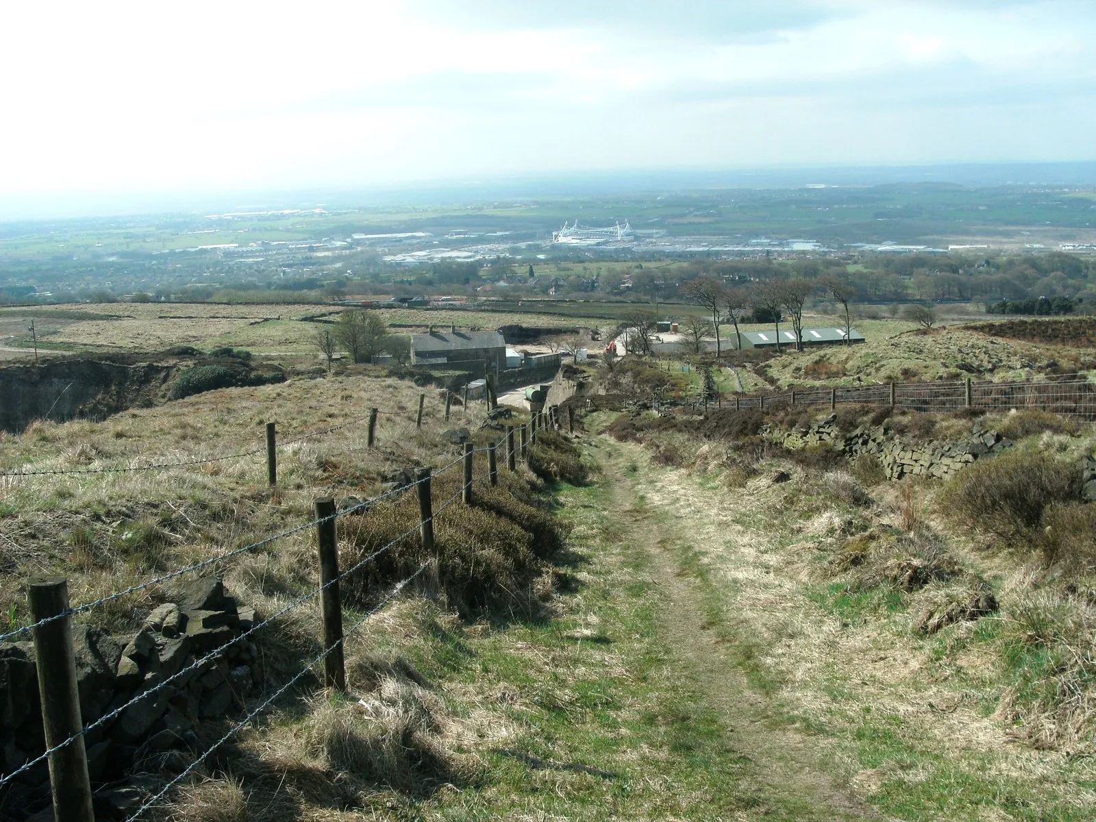 Photo showing: Footpath over White Brow