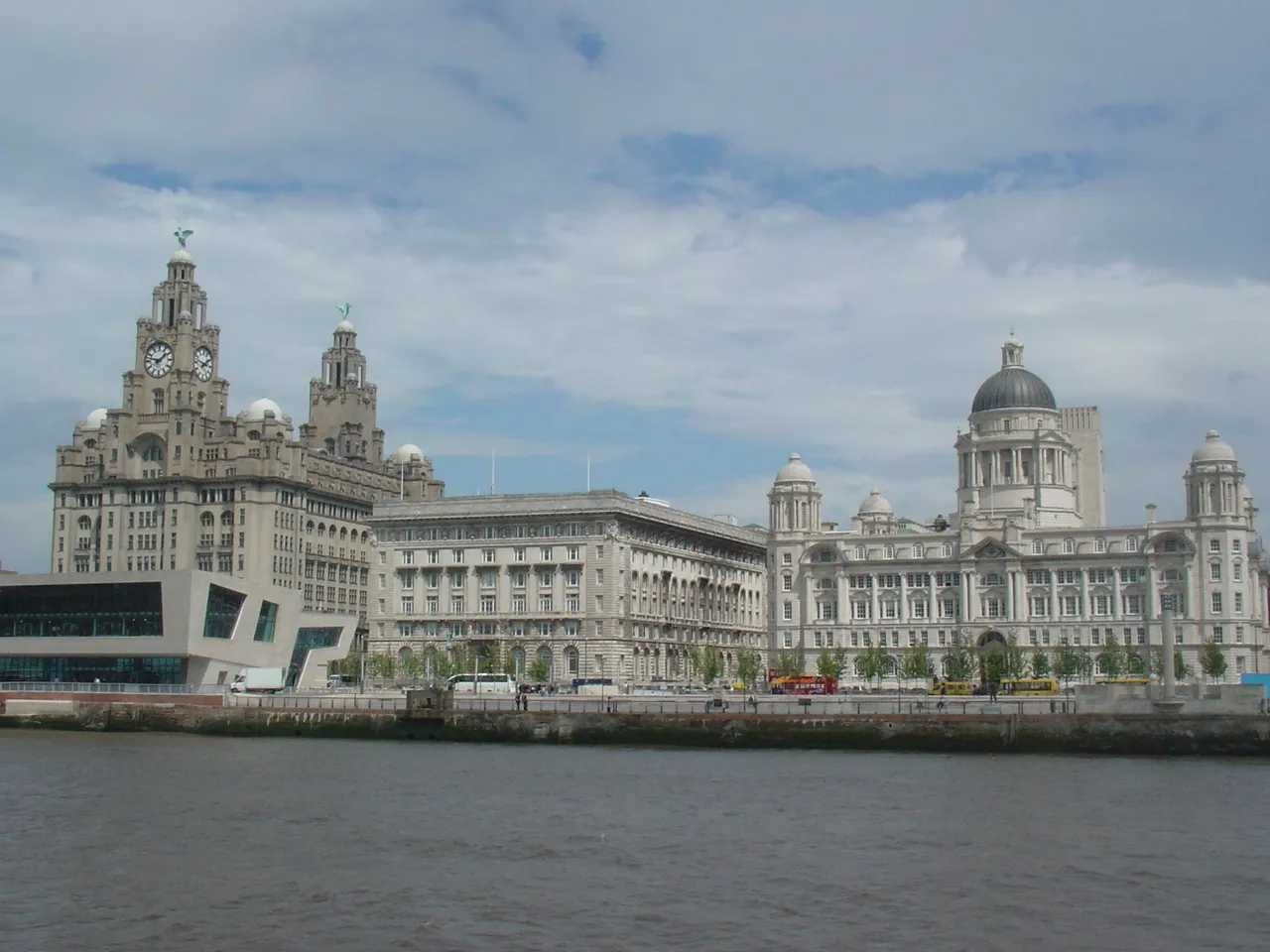 Photo showing: The Three Graces, Liverpool as seen from the Mersey Ferry.