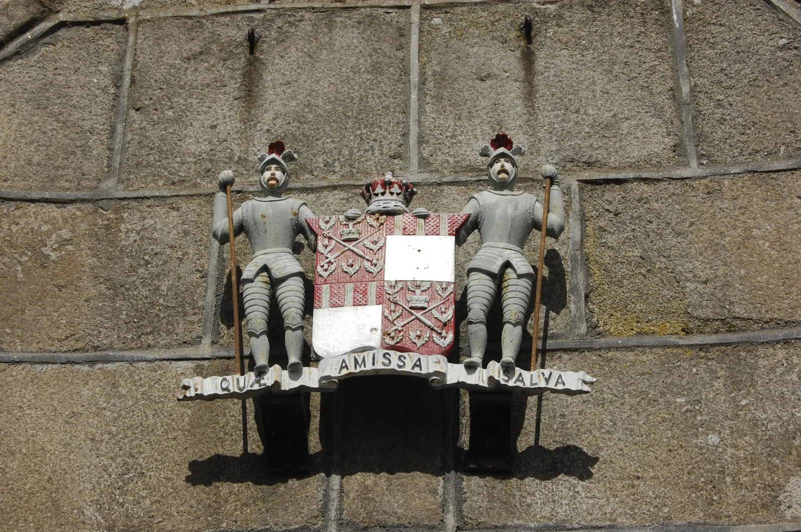 Photo showing: Arms of the Earl of Kintore