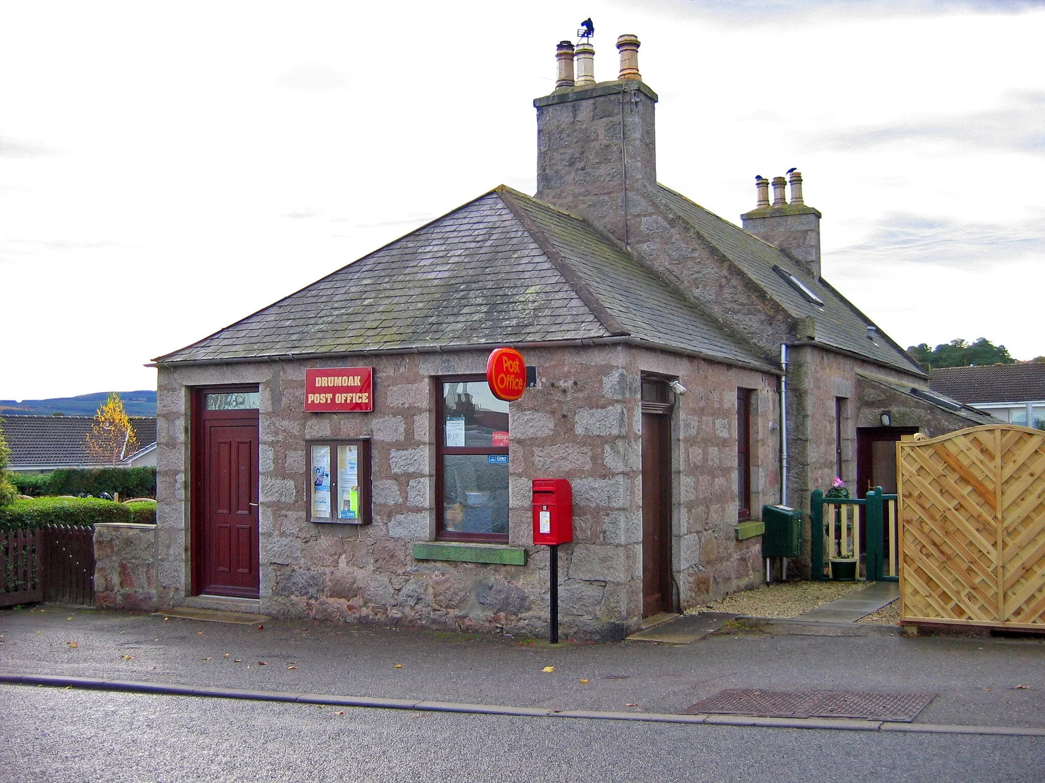 Photo showing: Drumoak post office