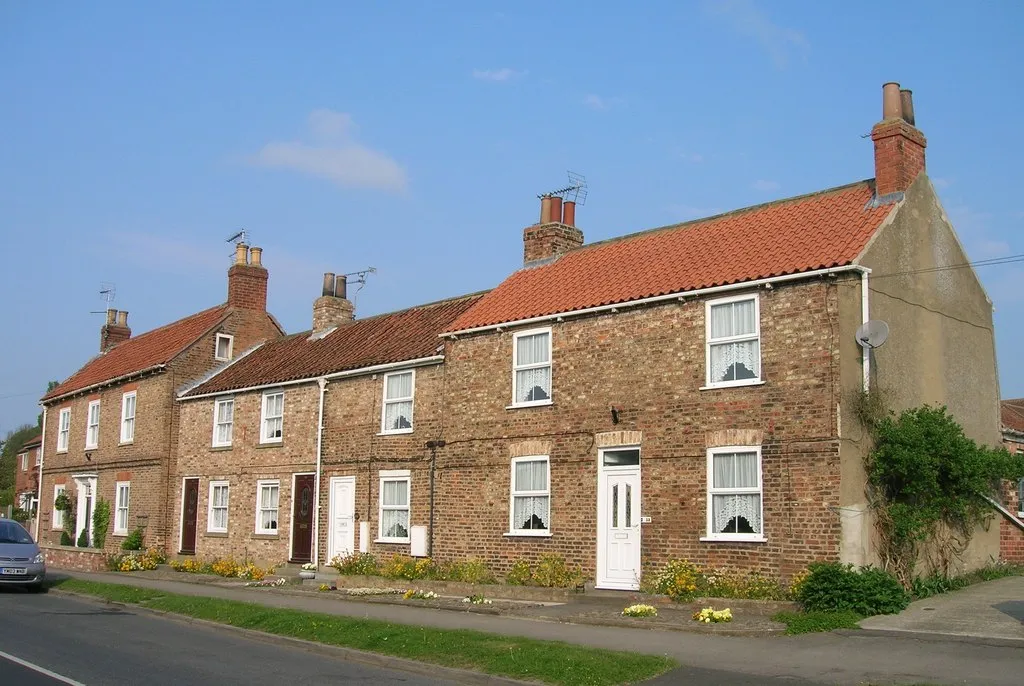 Photo showing: Cottages, York Street, Dunnington
