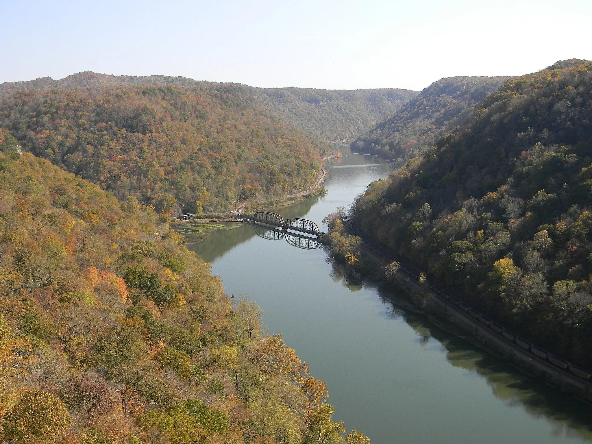 Photo showing: View of New River, from Hawk's Nest.