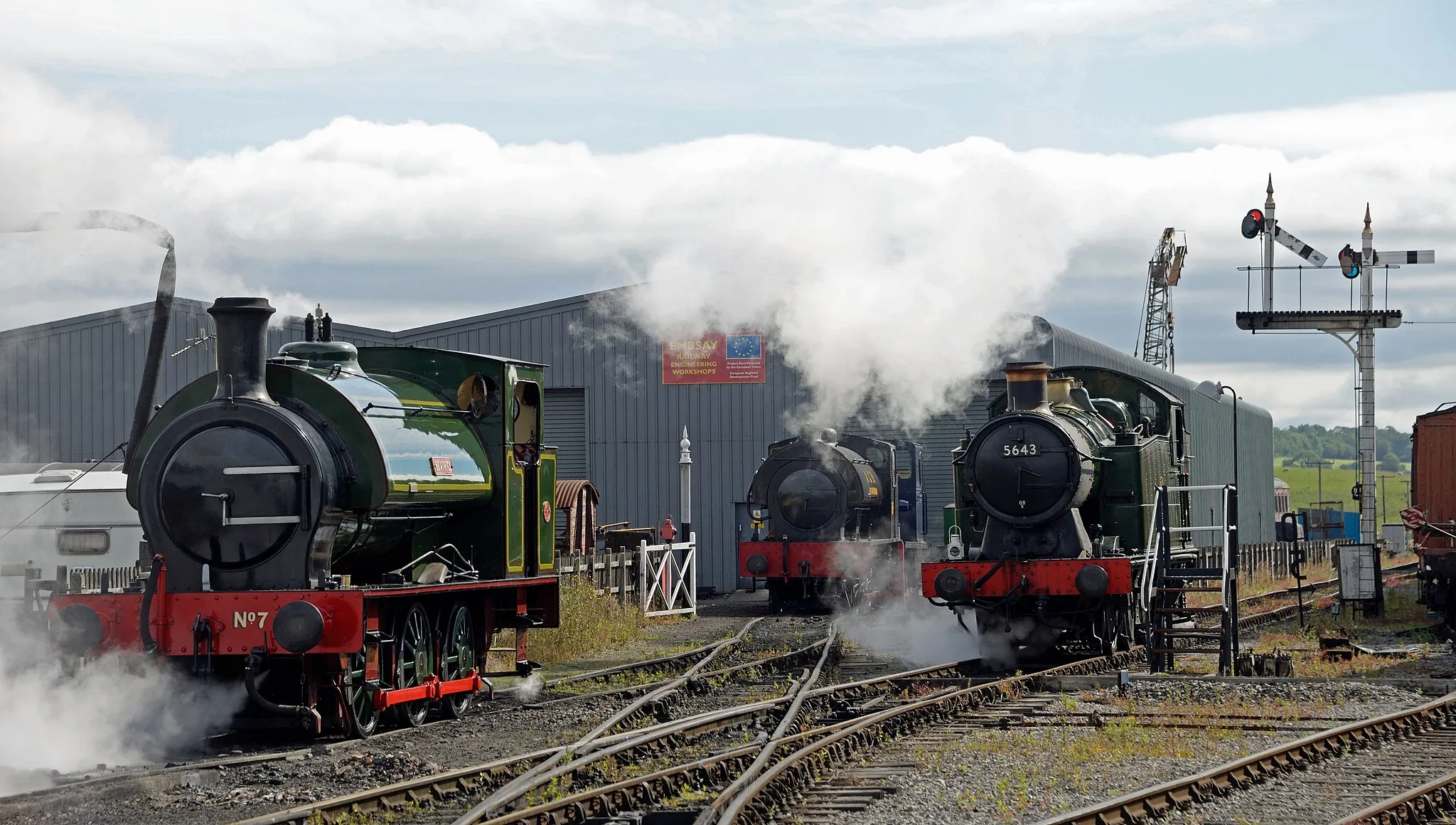 Photo showing: On the left is Beatrice - Hunslet 2705 dating from 1945 - which would pull the "stately trains" service.
On the right is 5643 - a GWR Class 5600 dating from 1925 - which would pull the regular Sunday service carriages.