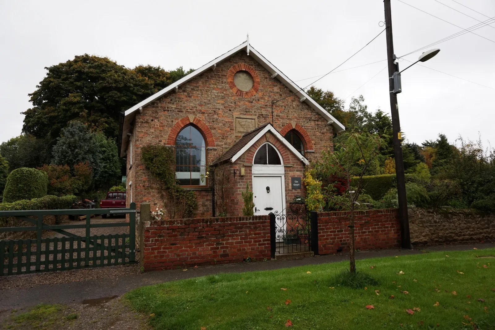 Photo showing: Former Methodist Chapel on Cowling Road