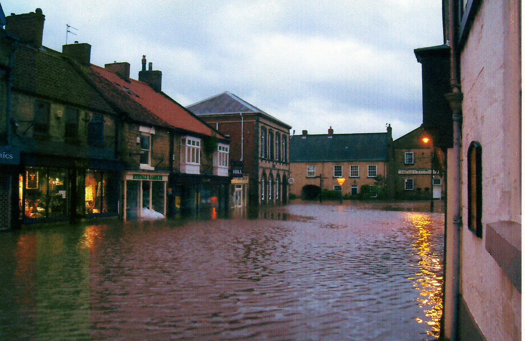 Photo showing: Scan of photograph taken by self. Pickering,Yorkshire, UK. Showing the extent of the foods in June 2007. Epson Stylus Photo RX520