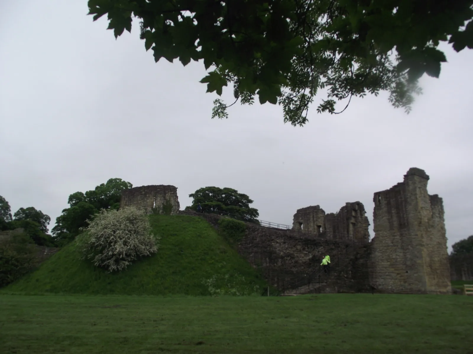 Photo showing: Pickering Castle