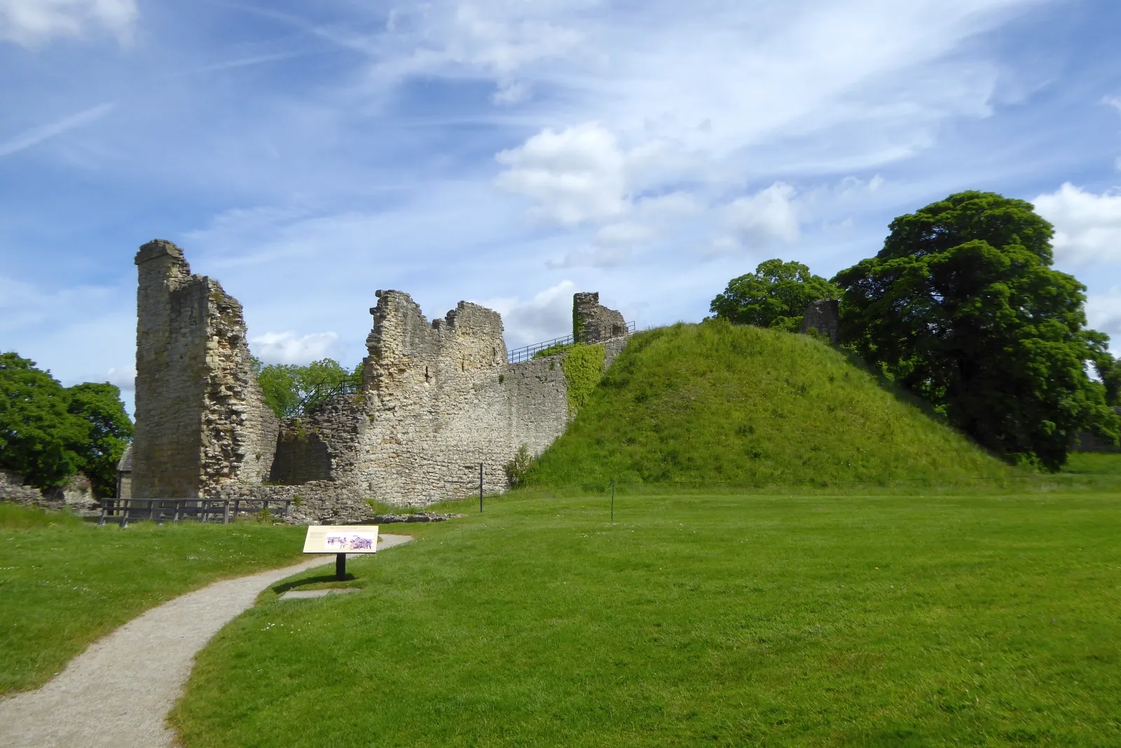 Photo showing: The castle mound, Pickering Castle