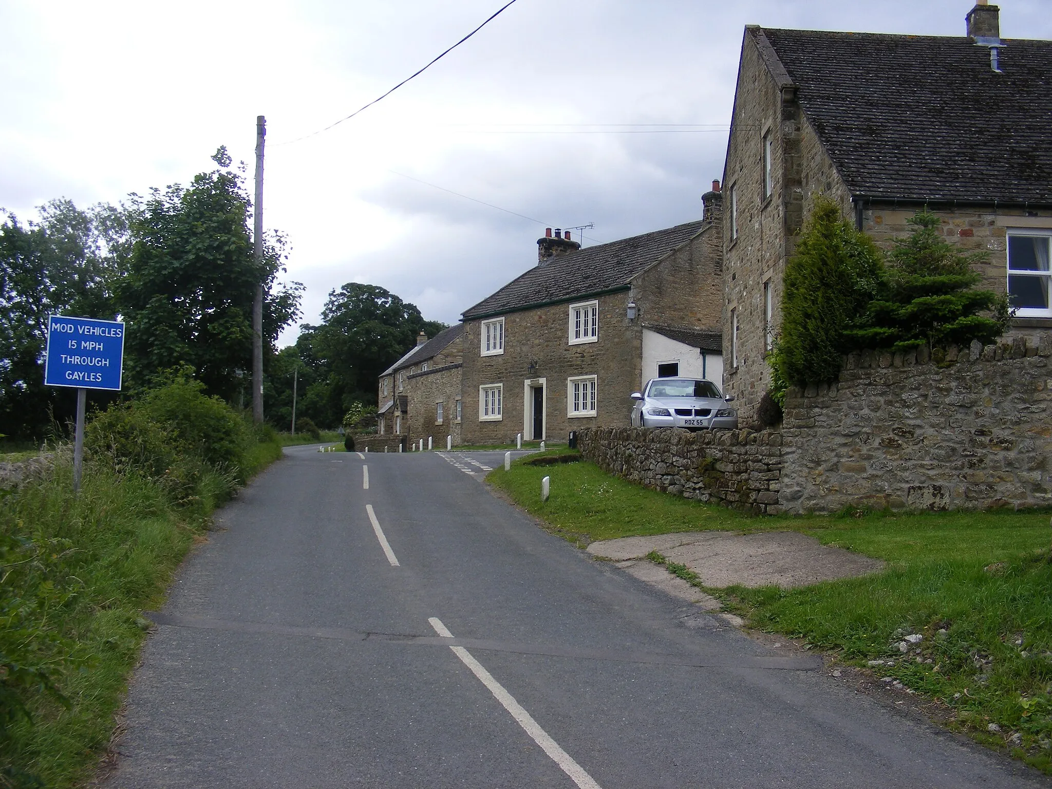 Photo showing: Picture of Gayles village