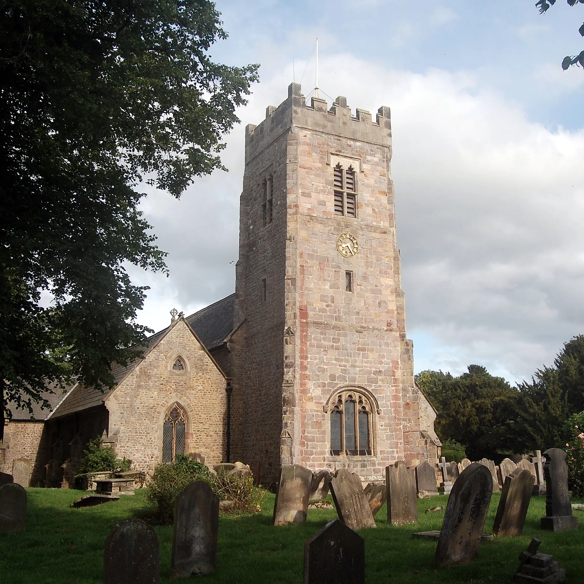 Photo showing: St Mary's Church, Bolton-on-Swale