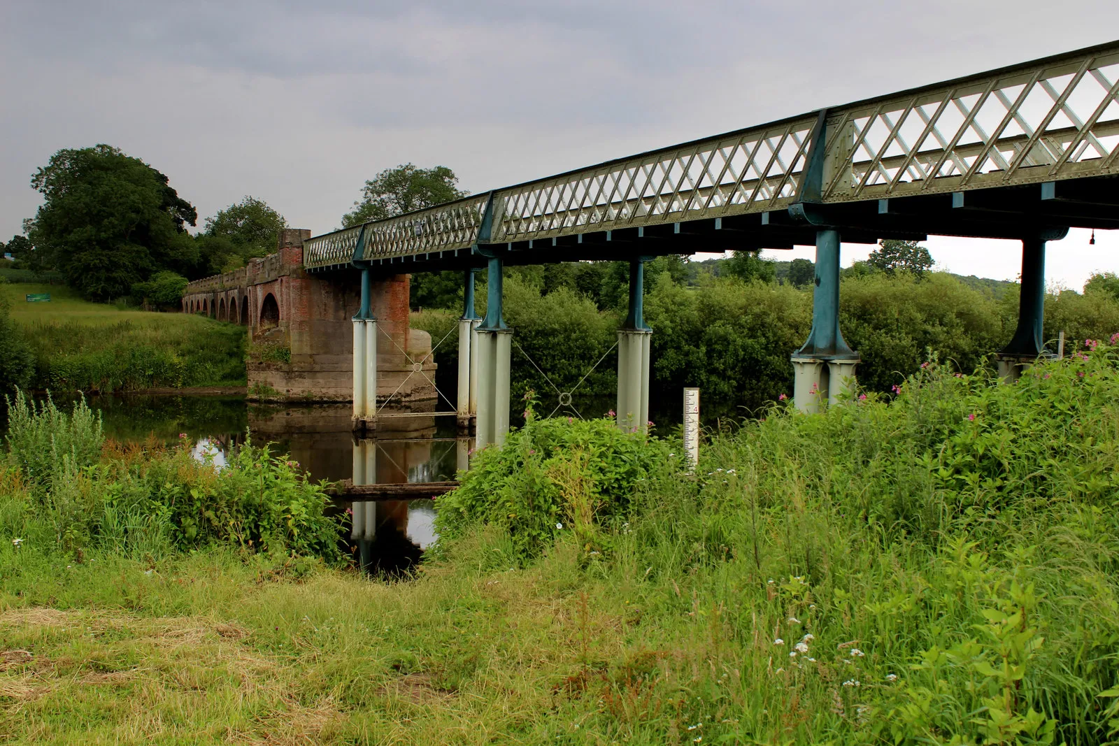 Photo showing: Aldwark Bridge