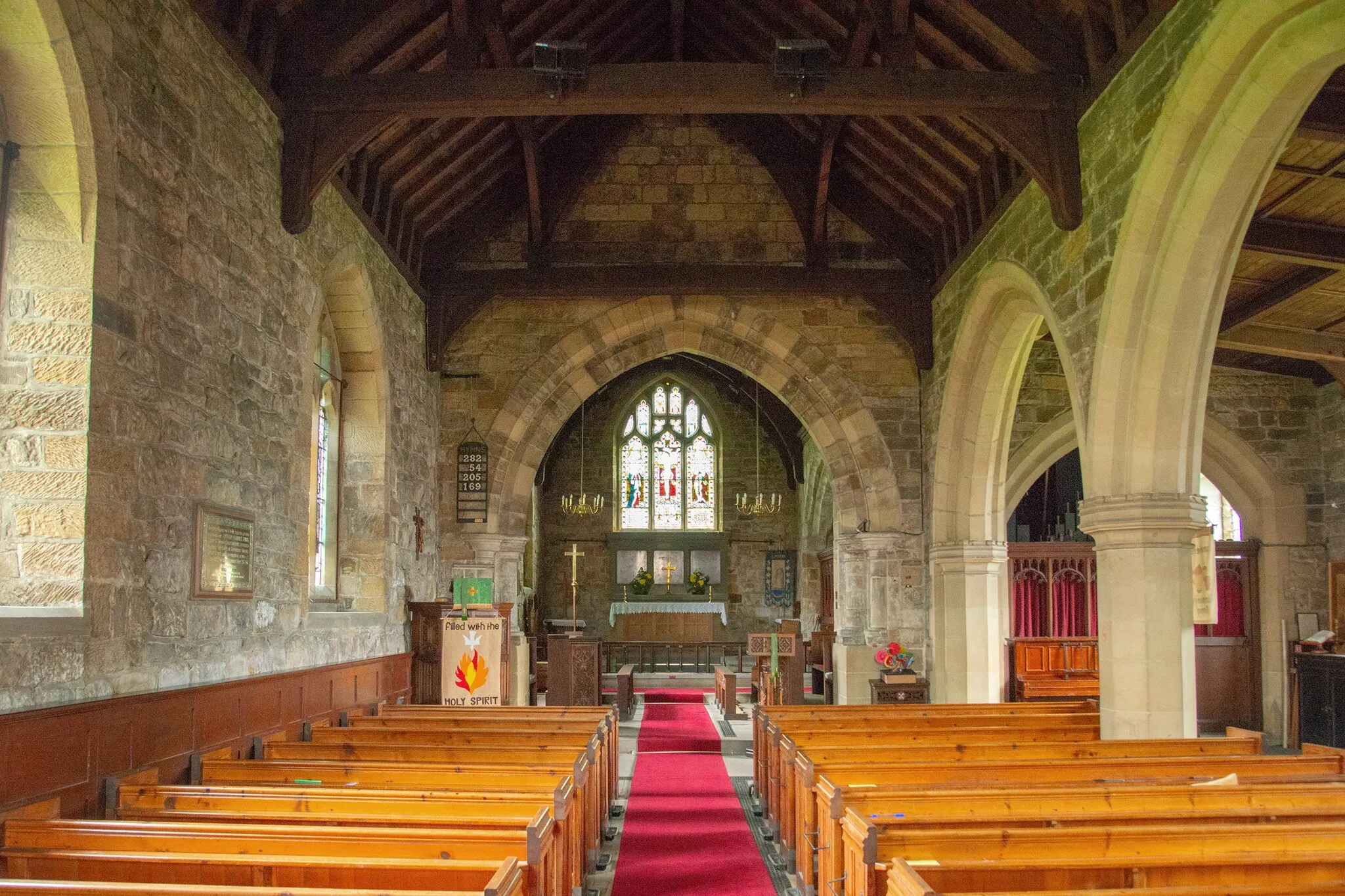 Photo showing: Interior, St. Peter's church, Osmotherley, North Yorkshire.