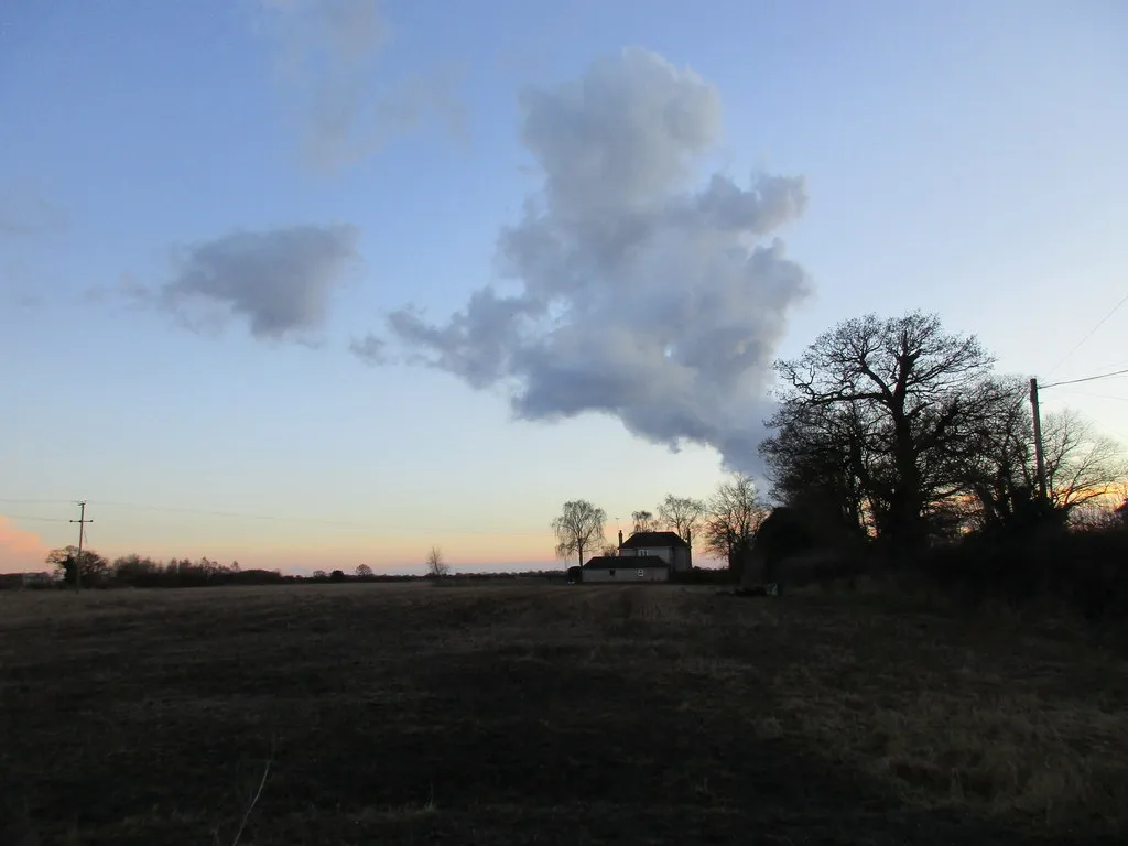 Photo showing: Sundown at South Duffield