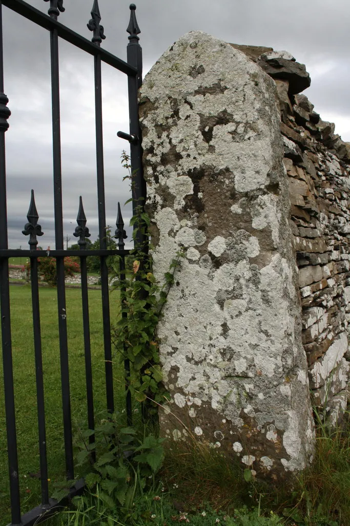 Photo showing: Benchmark on gatepost of 'Pentland House'