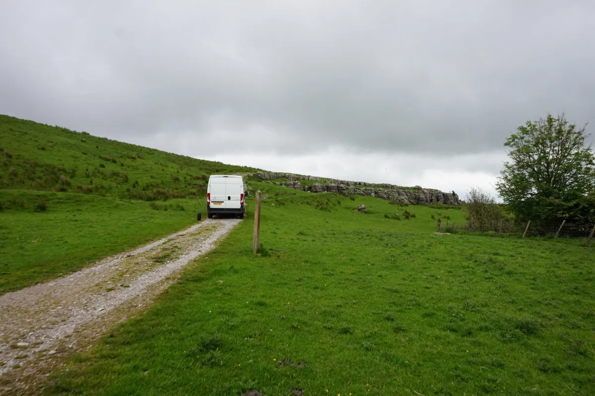 Photo showing: 12-23pm path towards Sell Gill Holes