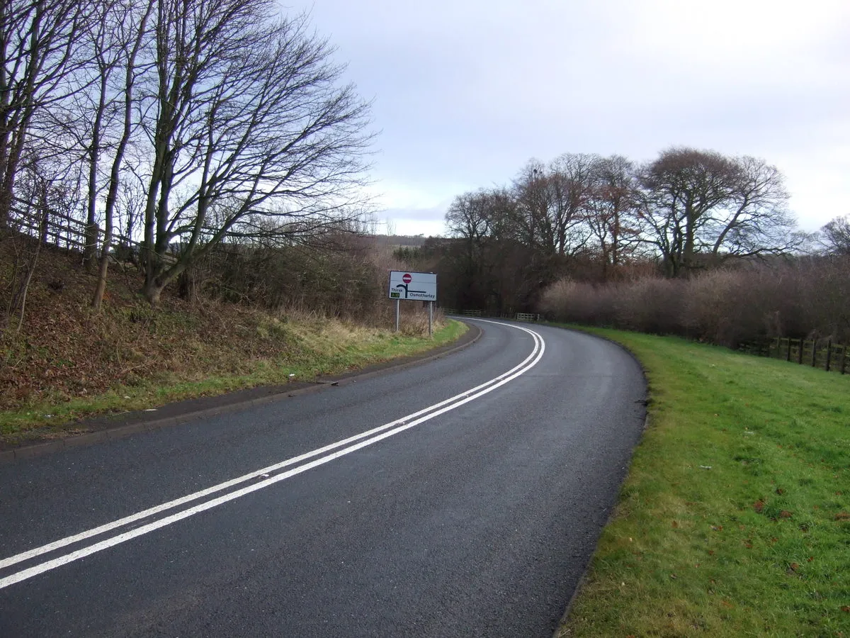 Photo showing: A684 road accessing the A19