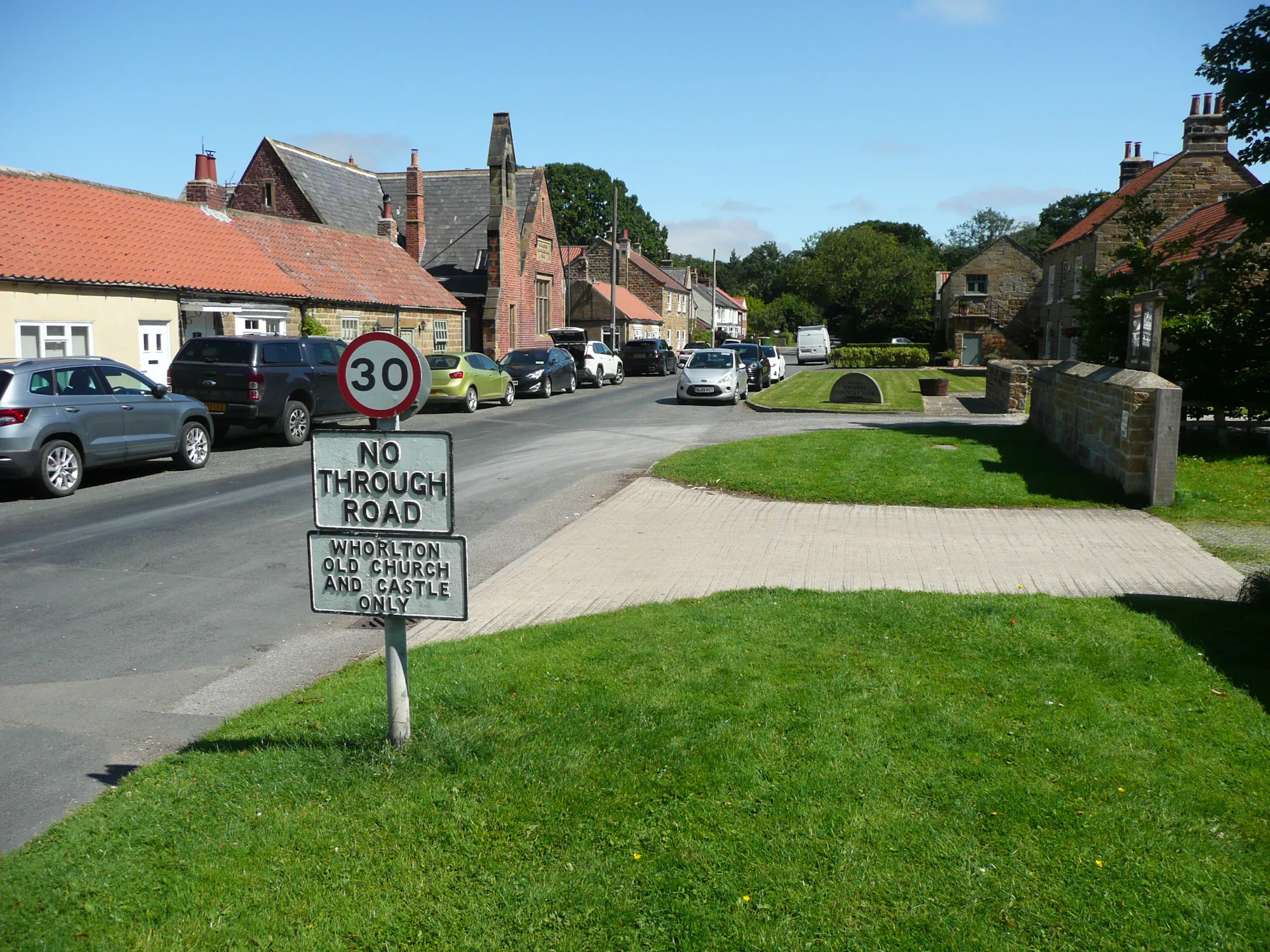 Photo showing: North Yorkshire is one of the best counties for old road signs.
