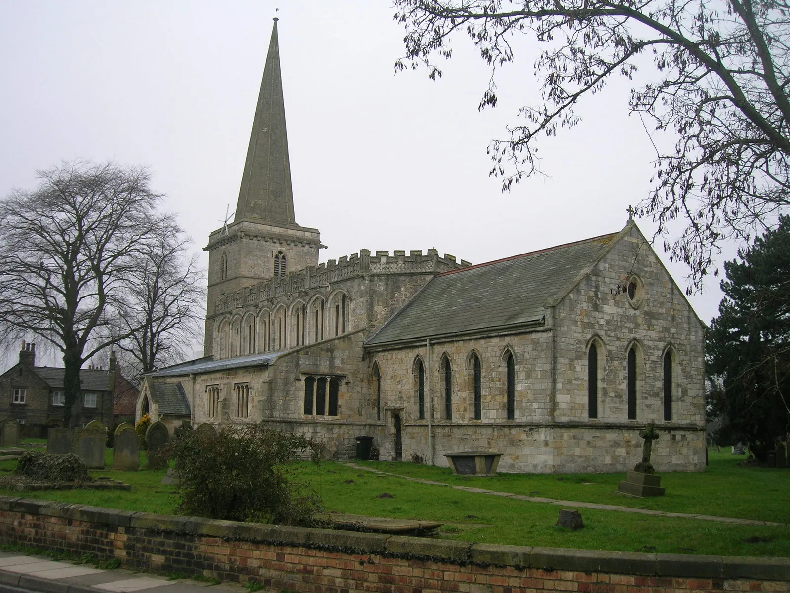 Photo showing: The Church of St Peter and Paul, Drax