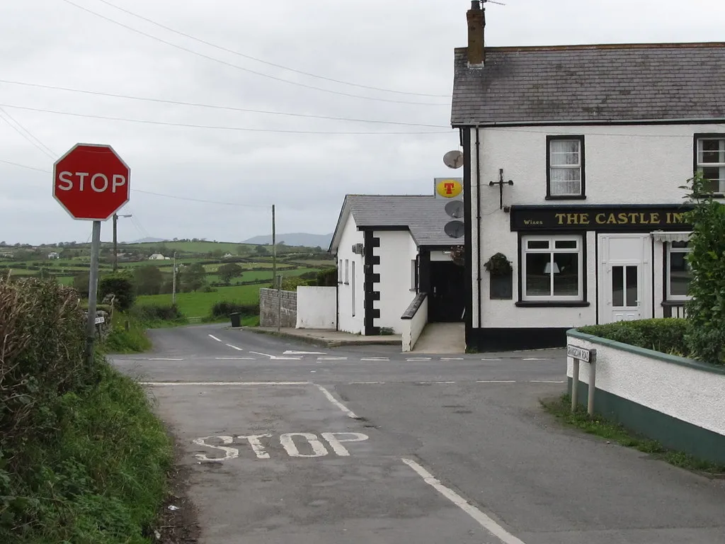 Photo showing: Crossing the Ballynoe to Downpatrick Road