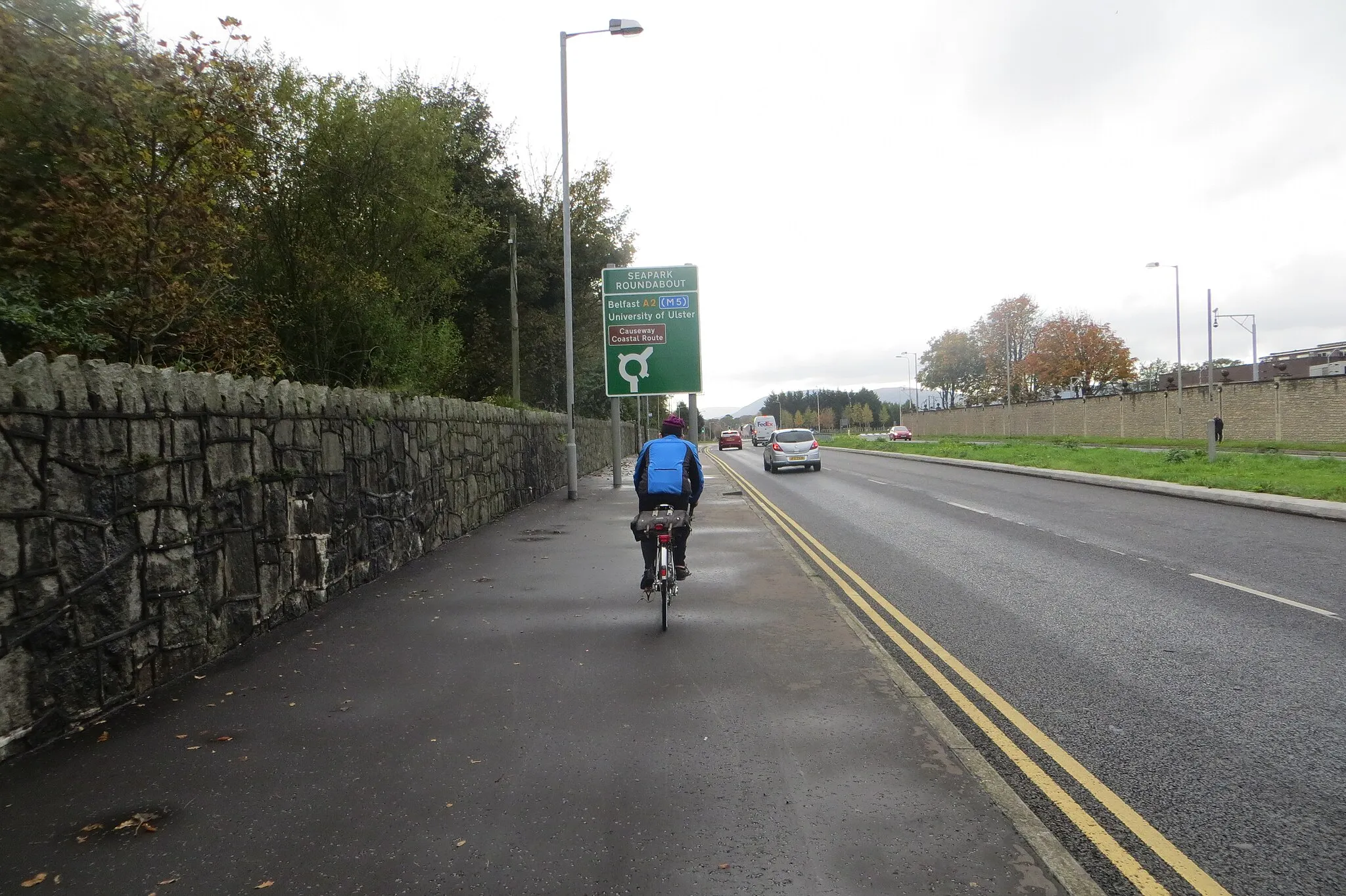 Photo showing: A2 Shore Road