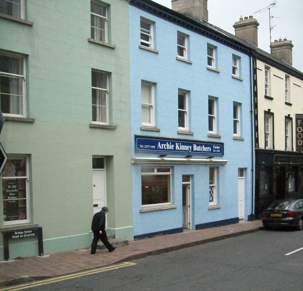 Photo showing: Archie Kinney Butchers in Bridge Street, Cushendall