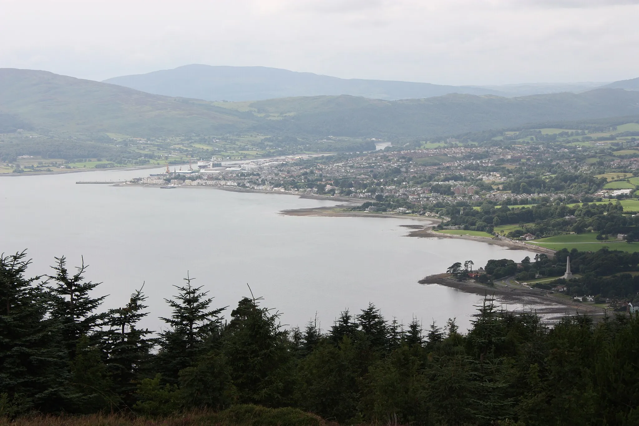 Photo showing: Warrenpoint, County Down, Northern Ireland, July 2010 (viewed from near Cloughmore Stone, Rostrevor)