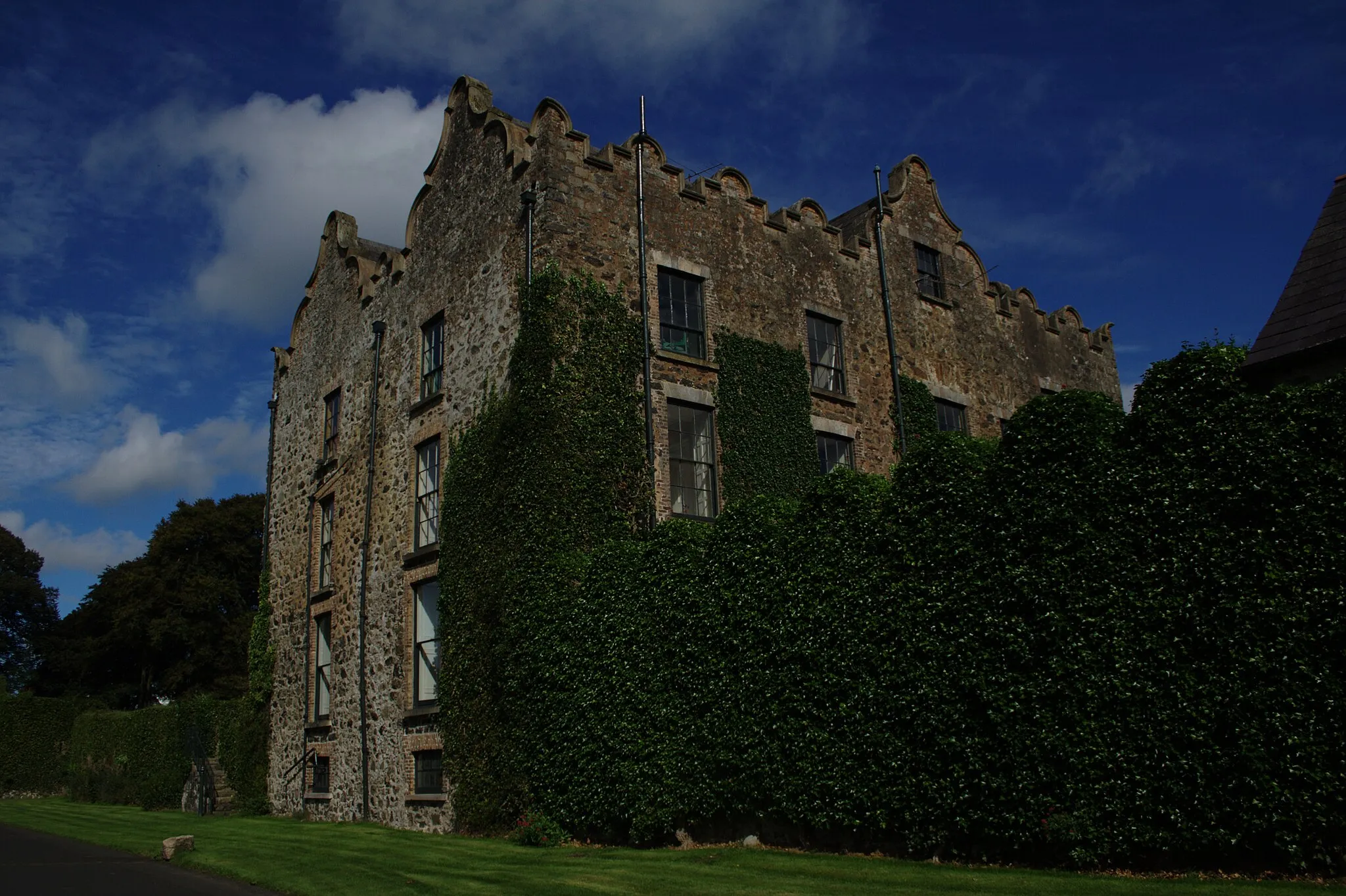 Photo showing: This is a photo of a listed building with HB number