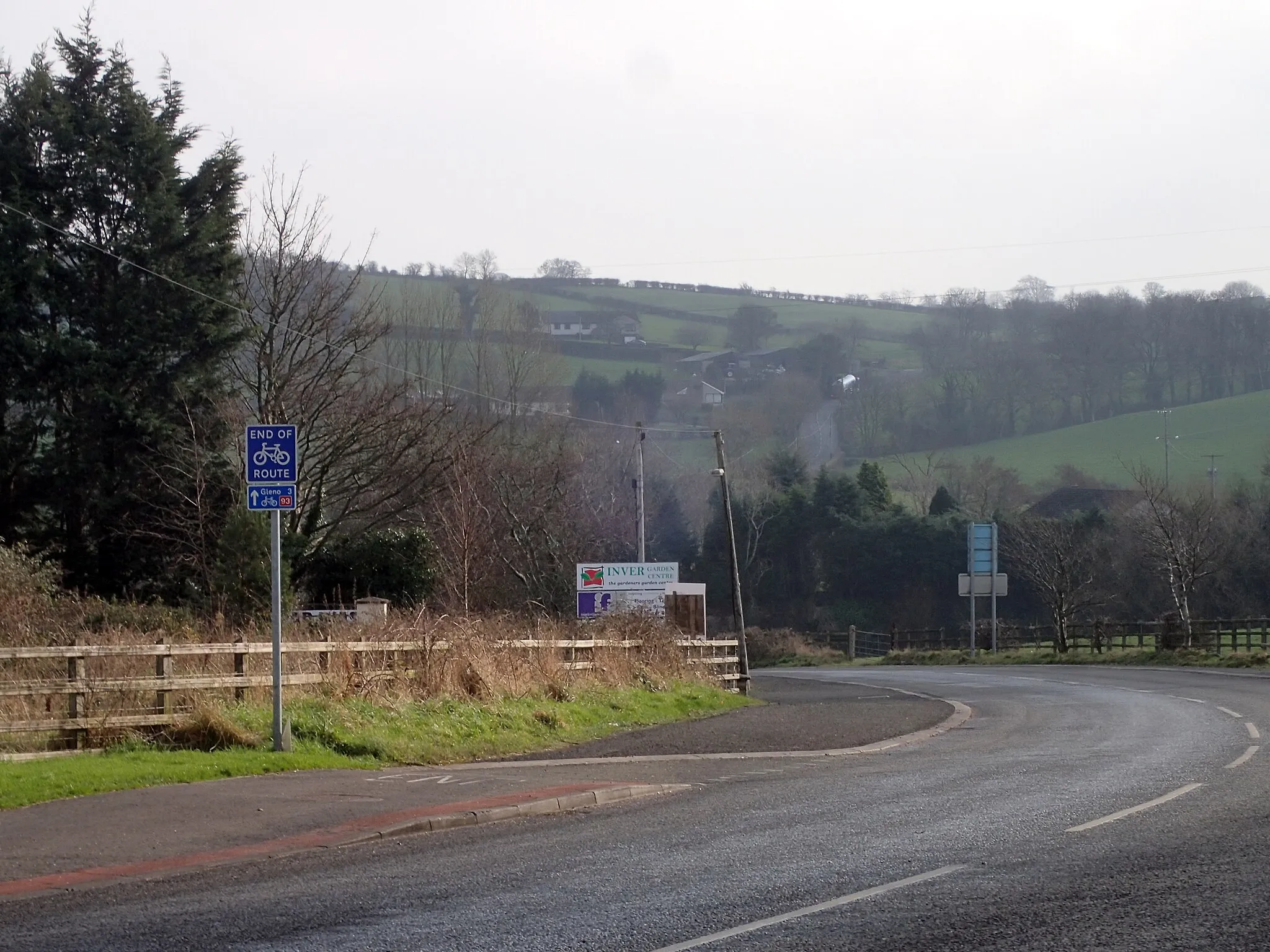 Photo showing: Near Millbrook