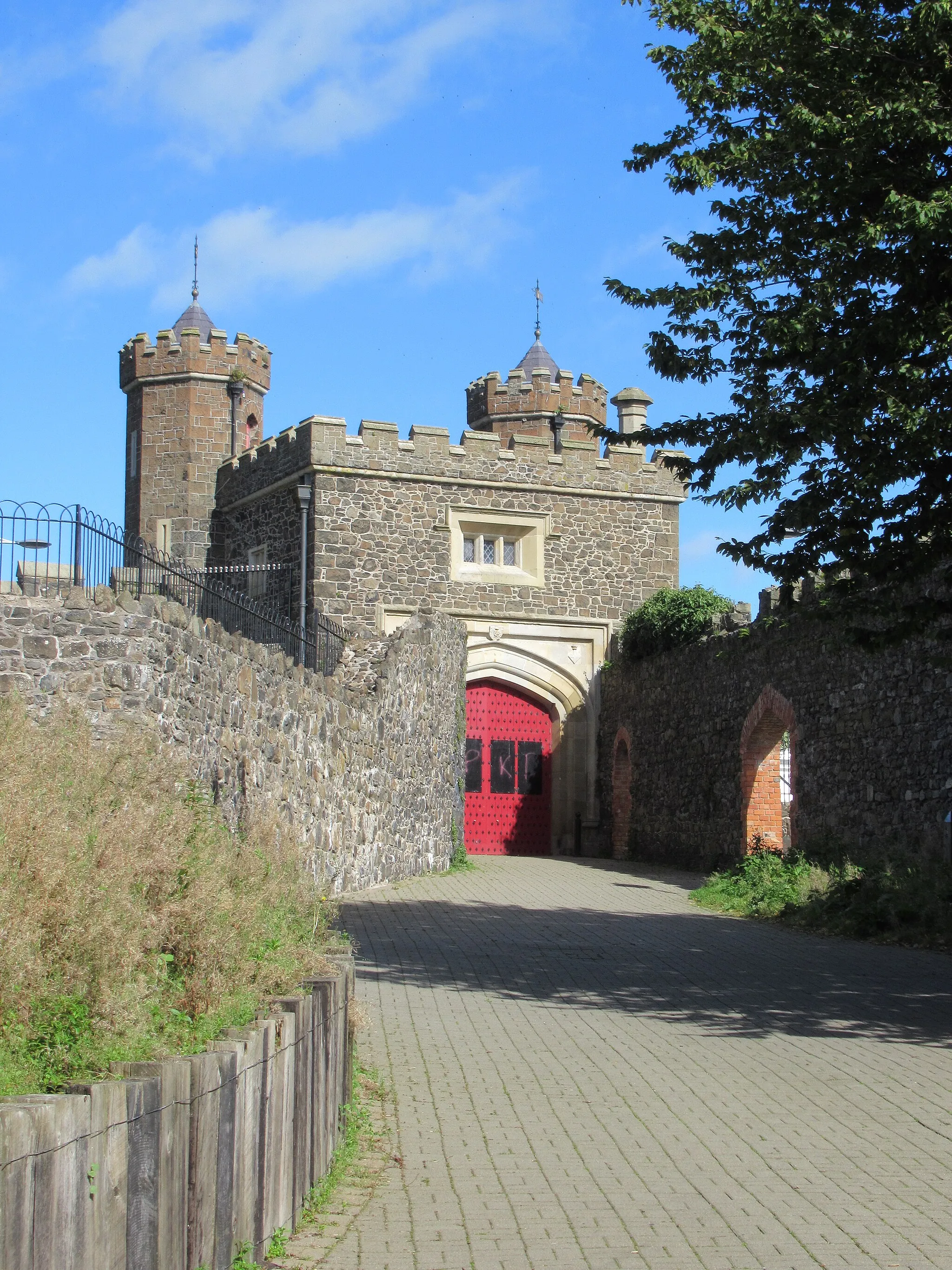 Photo showing: Antrim Castle Gardens