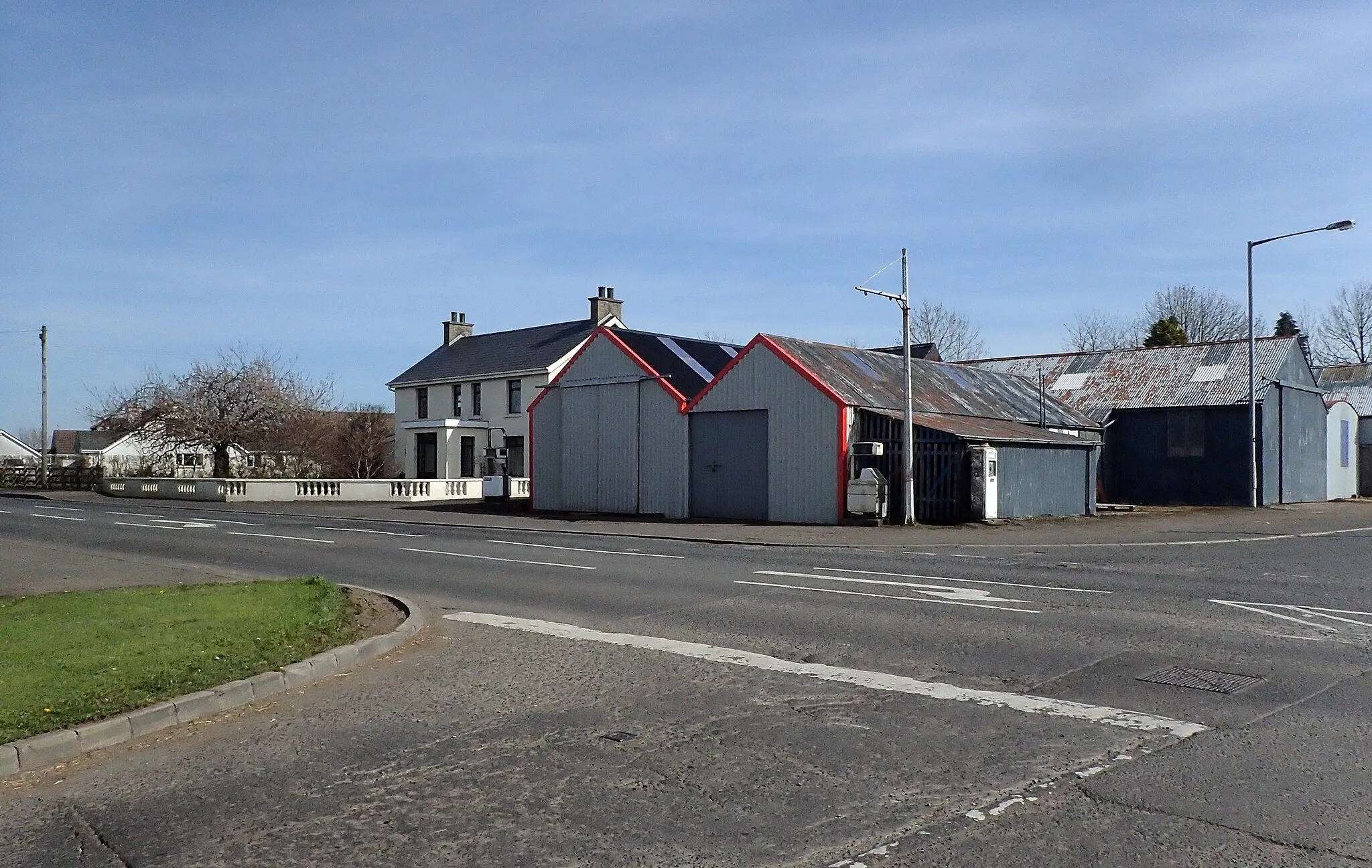 Photo showing: Bendooragh crossroads