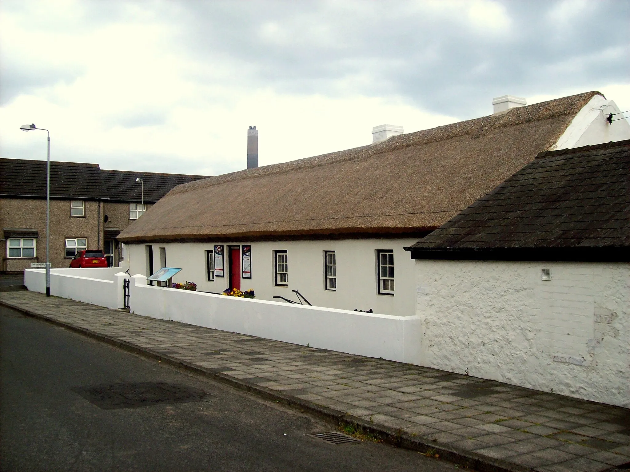 Photo showing: Photograph of the Andrew Jackson Centre in Boneybefore, en:Northern Ireland