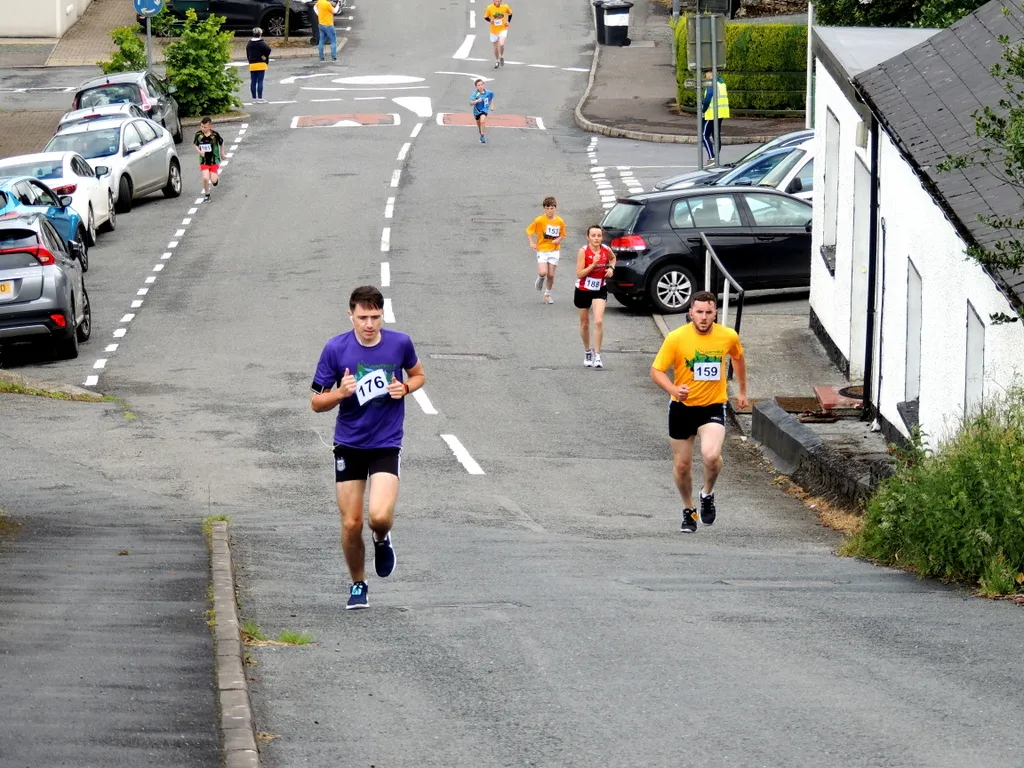 Photo showing: Leaders in the 5k race, Mountfield