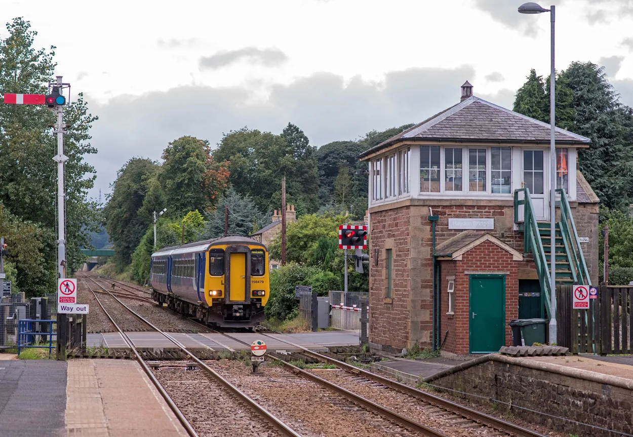 Photo showing: 156479 approaching Haydon Bridge - September 2016