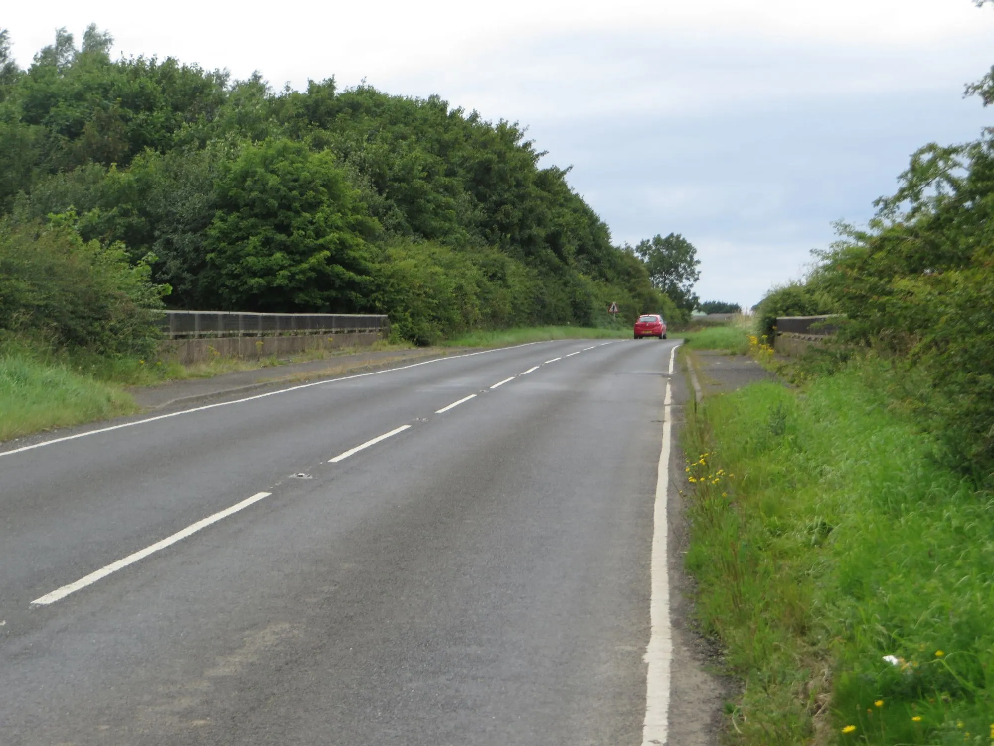 Photo showing: Bridge on the B1337