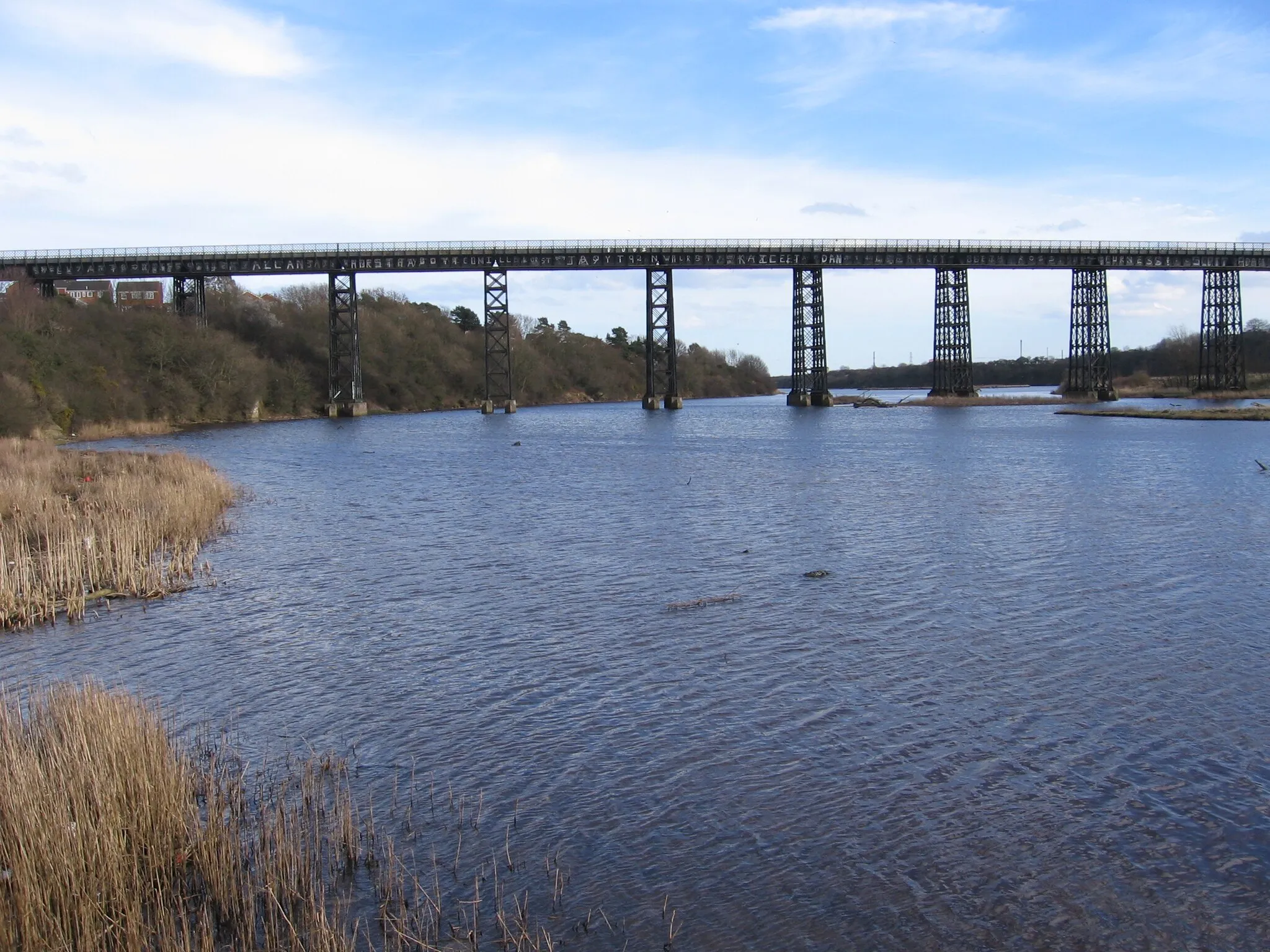 Photo showing: The Black Bridge, River Wansbeck, Ashington