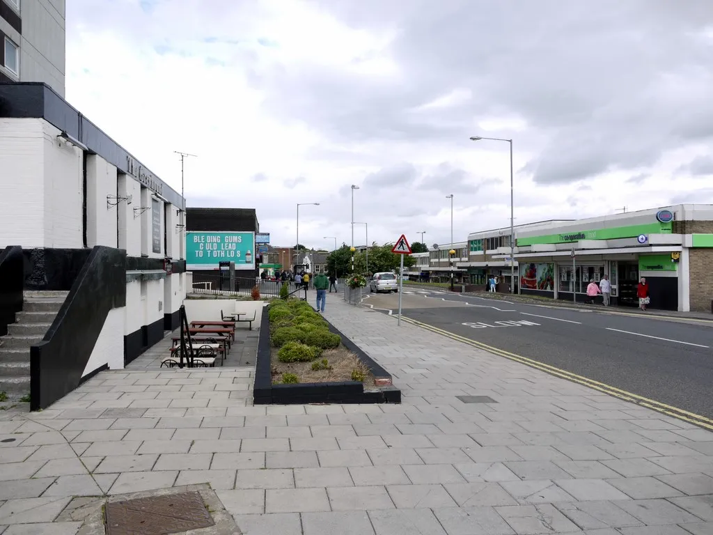 Photo showing: View along Felling Town Centre, Crowhall Lane, Felling