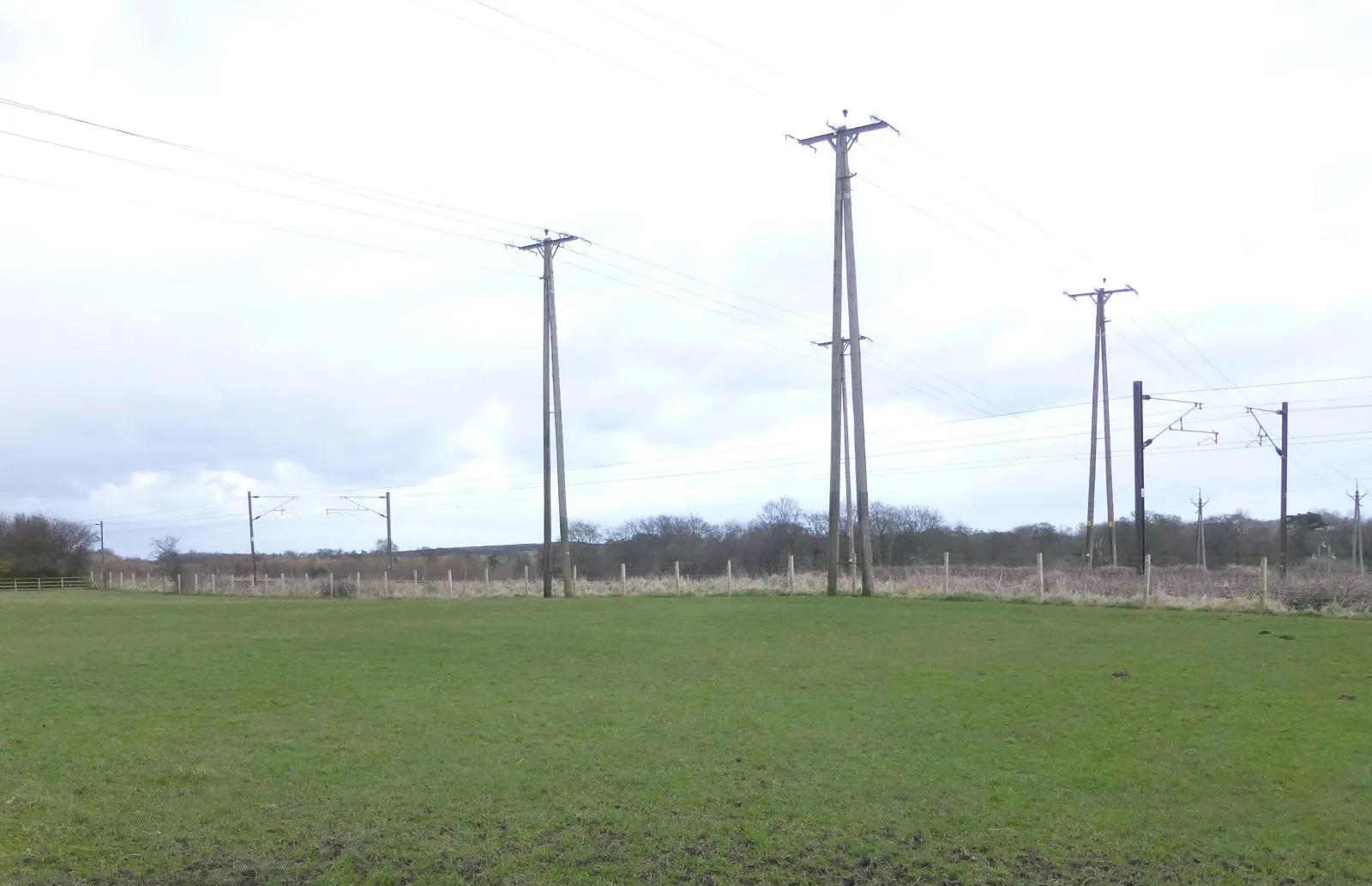 Photo showing: East Coast Main Line and electricity poles