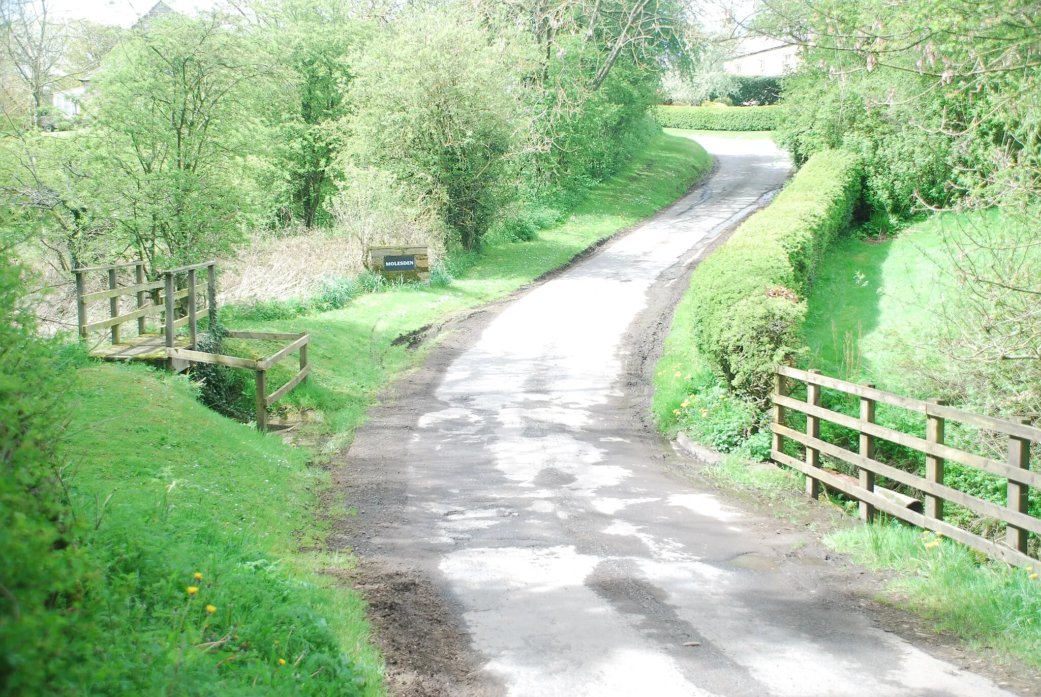 Photo showing: Molesden Ford