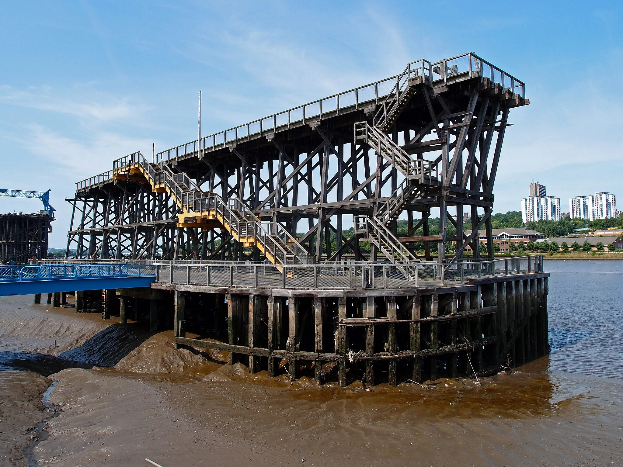 Photo showing: Dunston Coal Staithes