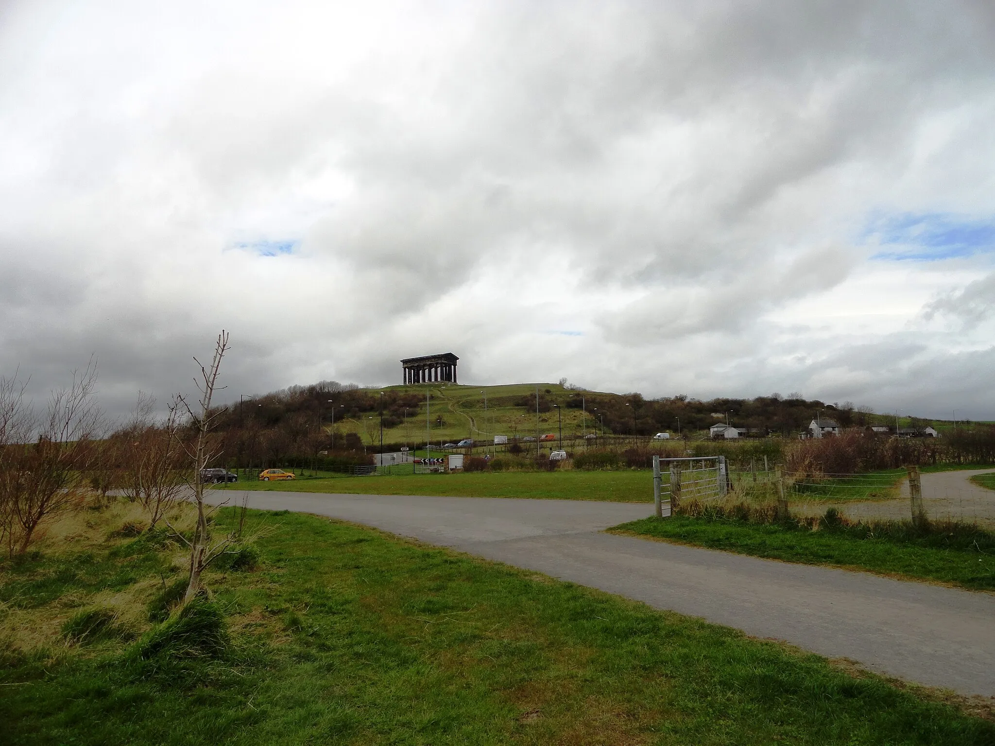 Photo showing: Penshaw Monument from the Country Park