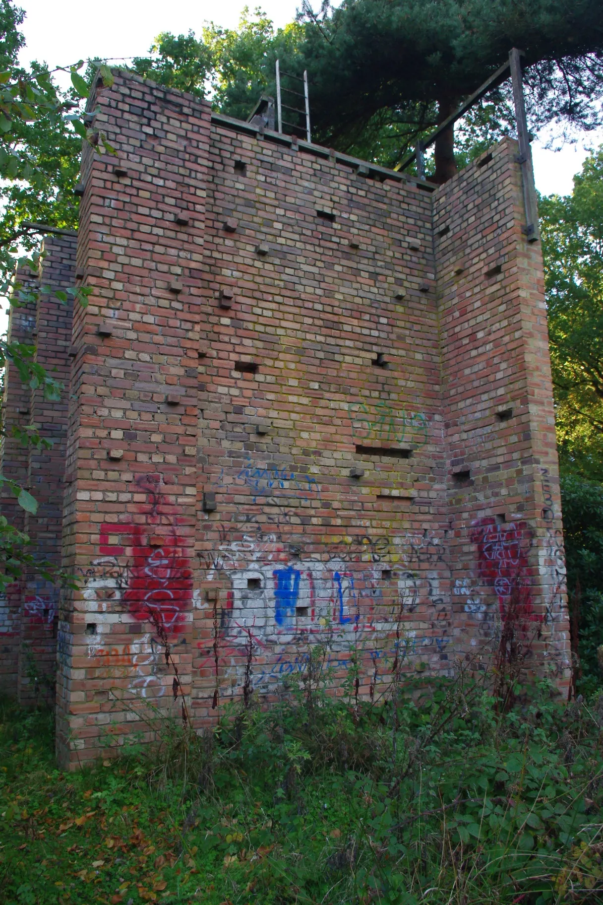 Photo showing: Climbing wall