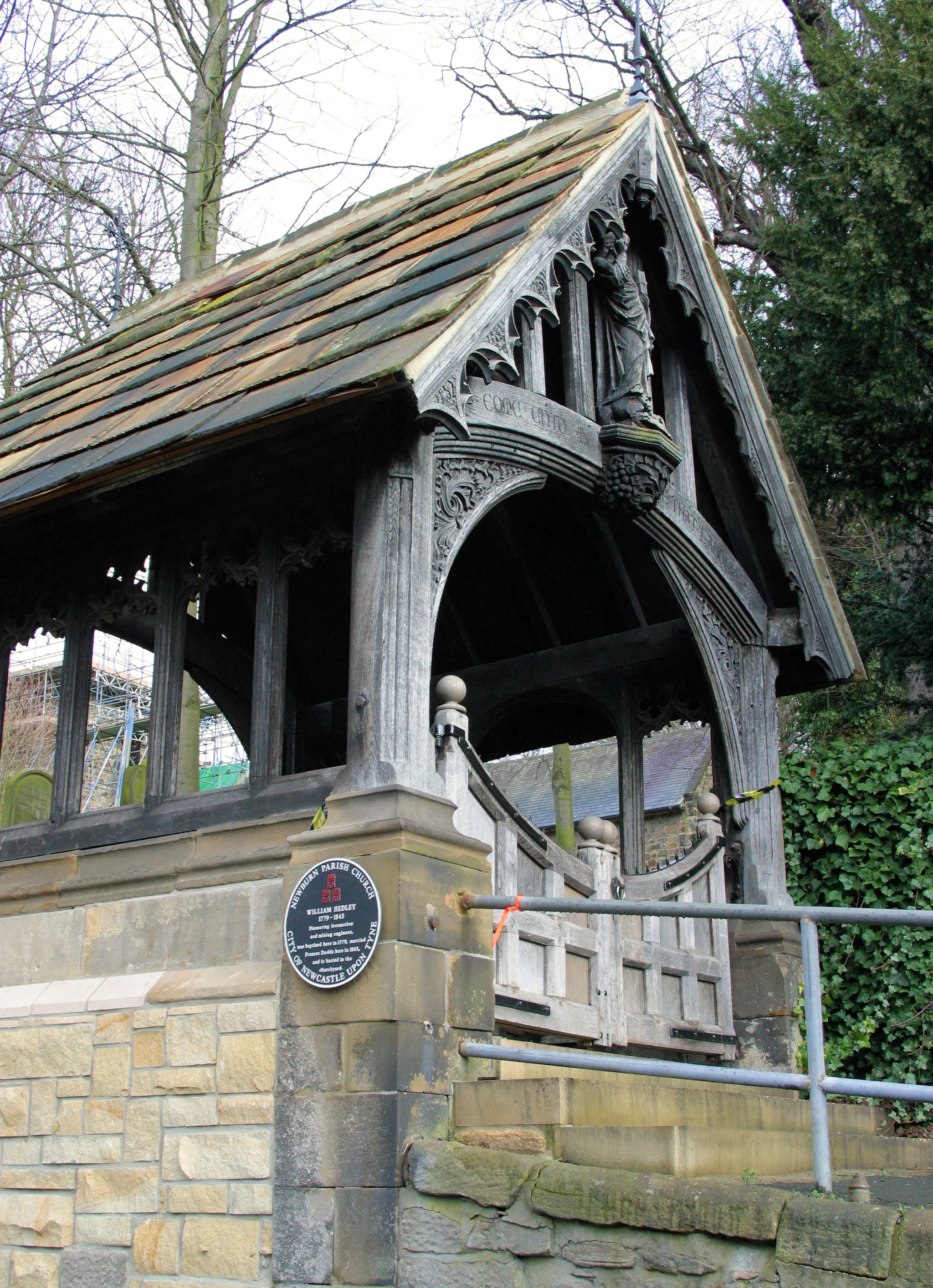 Photo showing: Lych gate at Newburn Church