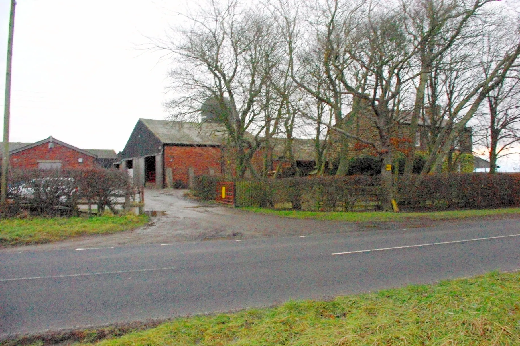 Photo showing: East Farm