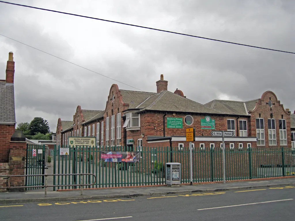 Photo showing: Pelton Roseberry Junior School