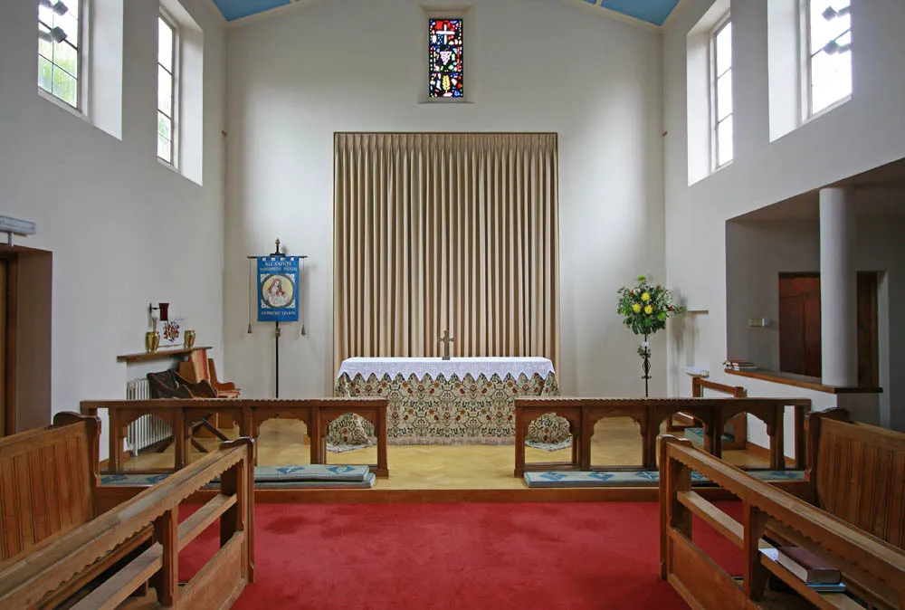 Photo showing: All Saints, Ardleigh Green Road, Squirrels Heath - Sanctuary