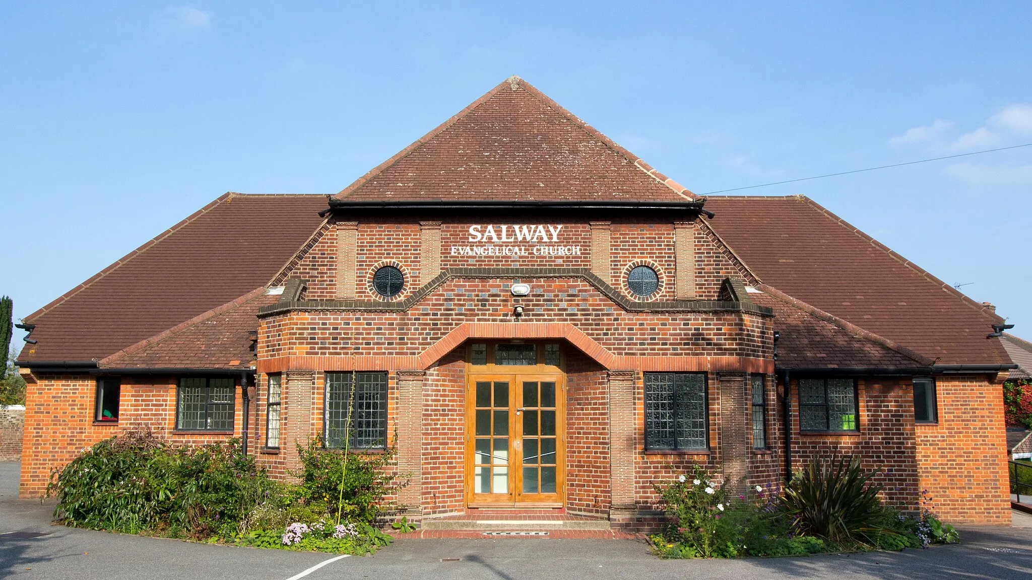 Photo showing: Salway Evangelical Church, Woodford Green