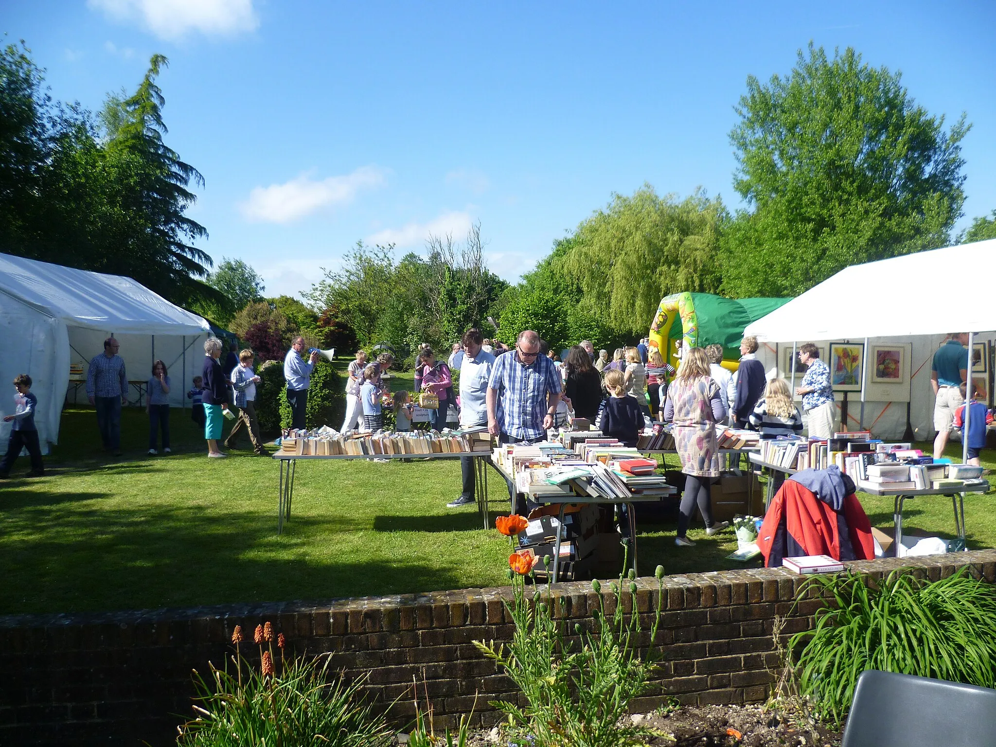 Photo showing: A church fete in Kent