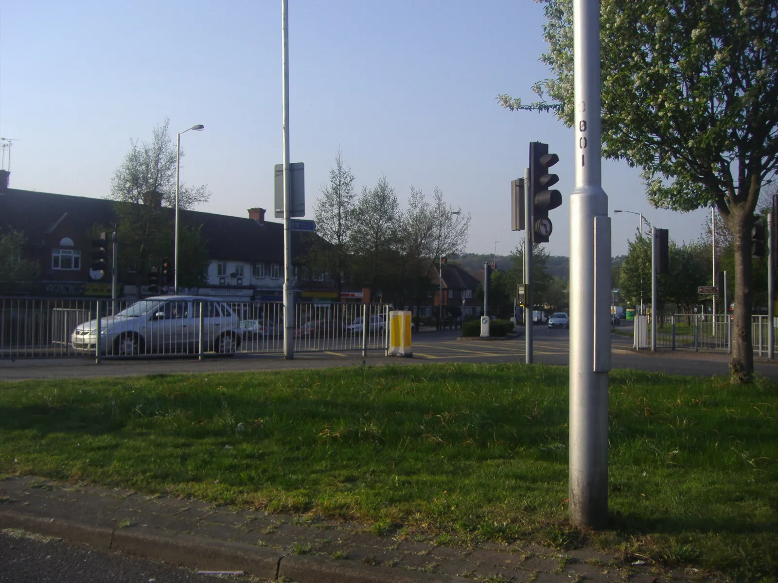 Photo showing: Junction of Featherbed Lane and A2022