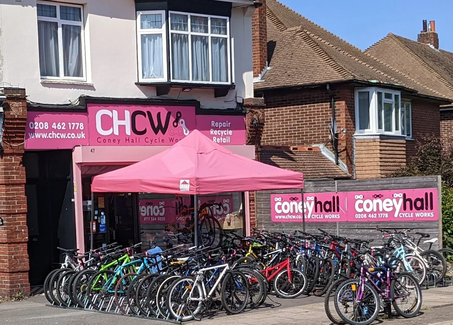 Photo showing: Coney Hall Cycle Works